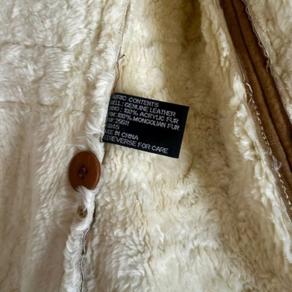 XOXO Penny Lane Mongolian Fur - Picture 5 of 5